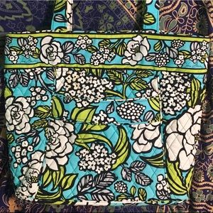 Vera Bradley Island Blooms Tote 15”x13”